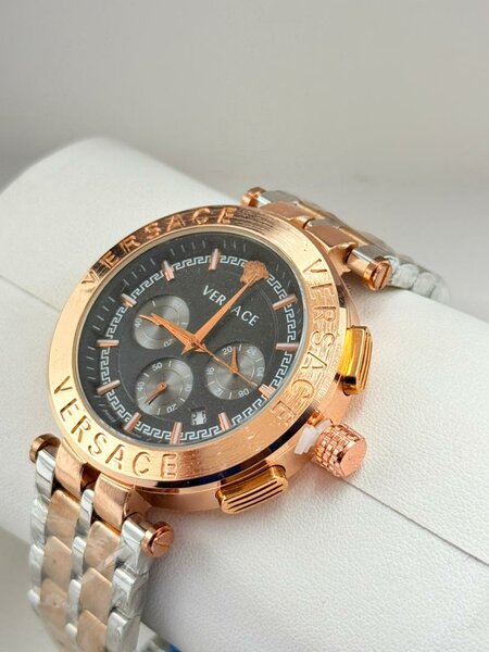 Montre Chronographe de Luxe Élégante