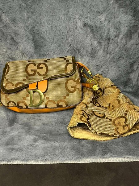 Sac à main avec pochette GG