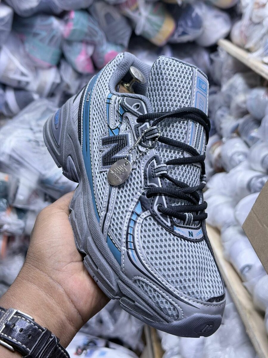 Baskets New Balance 740