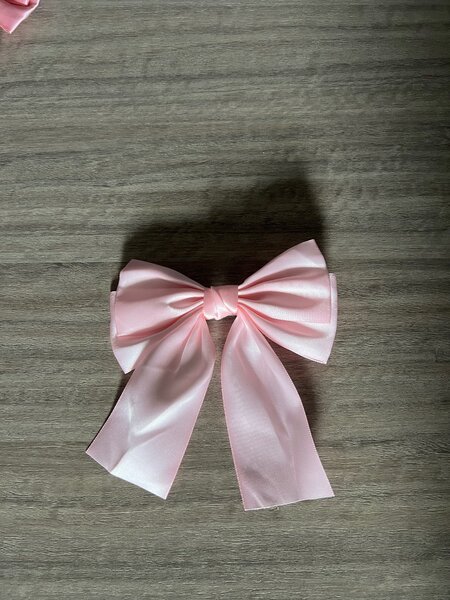 Noeud Papillon Rose Élégant