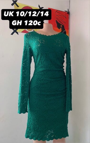 Green bodycon dress