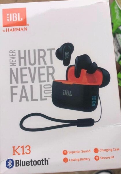 Écouteurs Bluetooth JBL K13