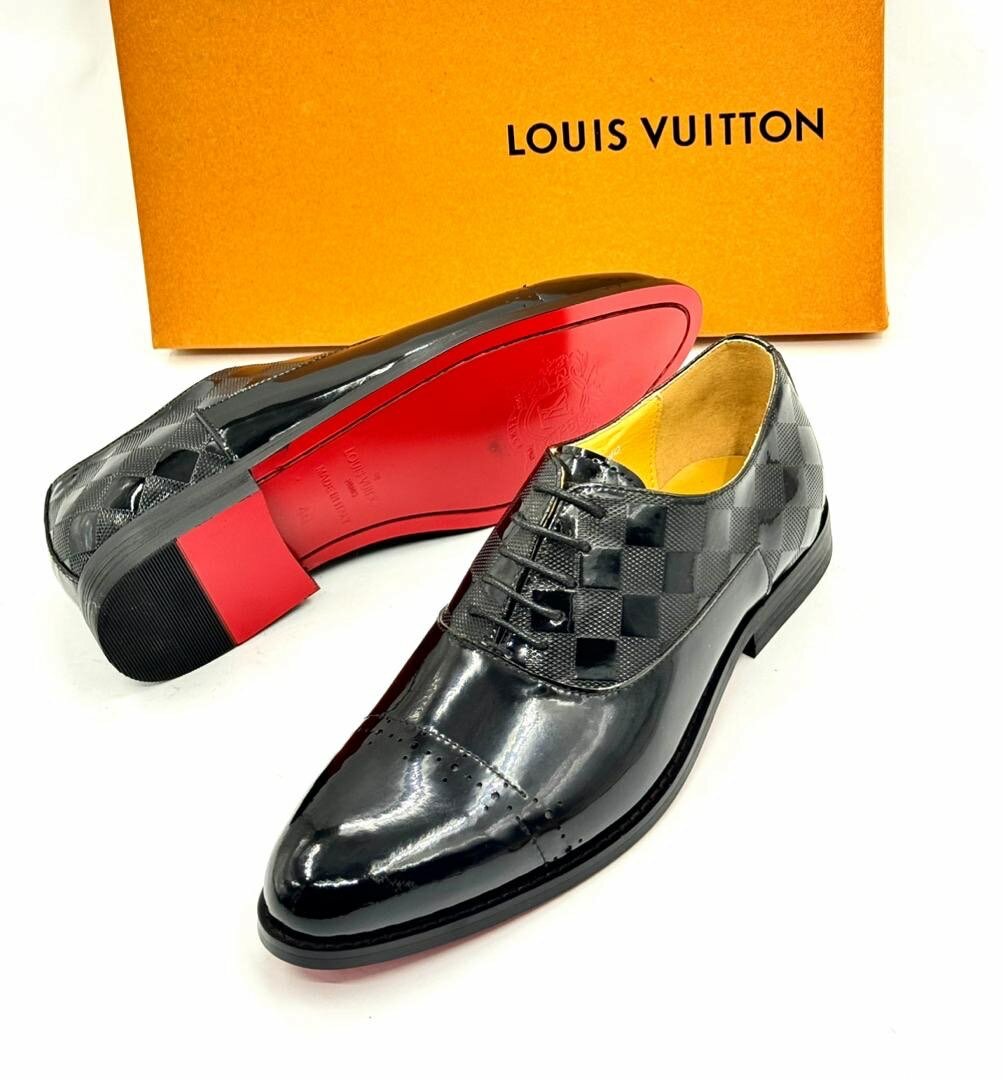 LOUIS VUITTON CLASSIC SHOE