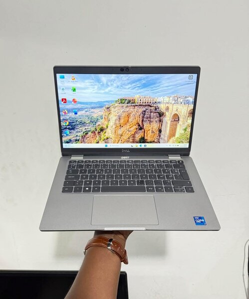 DELL LATITUDE 5320 CORE i7