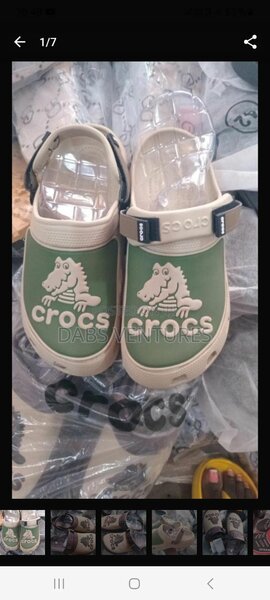 Quality clogs Crocs size 42