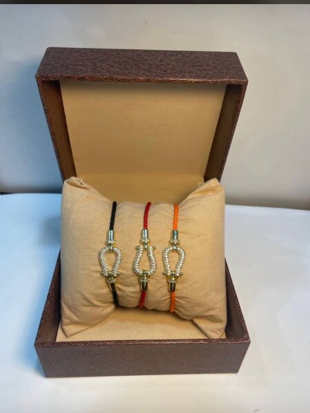 Bracelets hommes et femmes