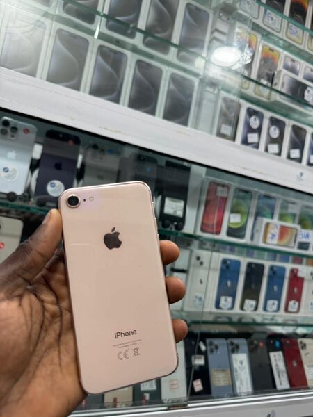 iPhone 8 64g seconde main