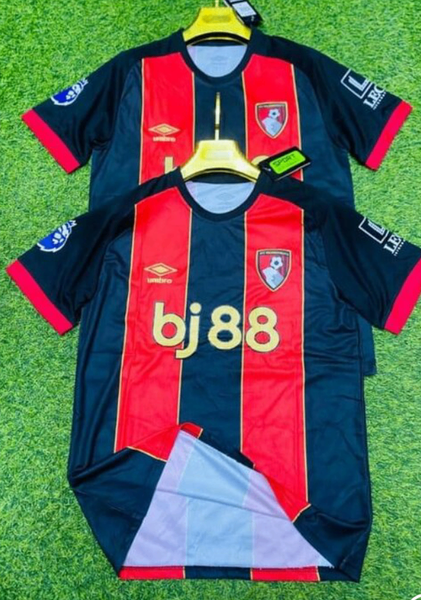 Maillot de Football Noir et Rouge