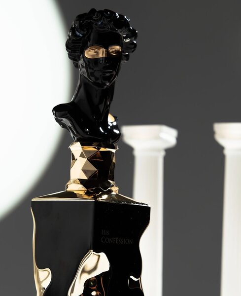 His confessor by Lataffa