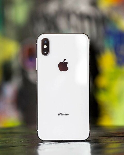 iPhone X