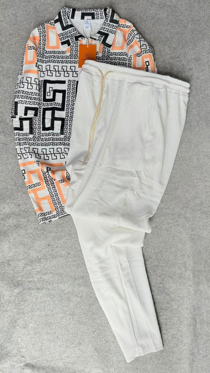 Ensemble élégant chemise et pantalon