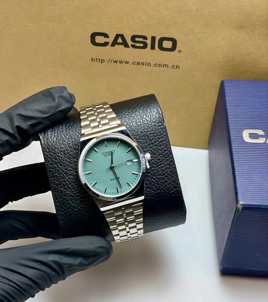 MONTRE CASIO