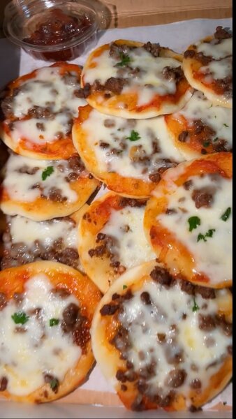 Mini Pizzas Gourmandes
