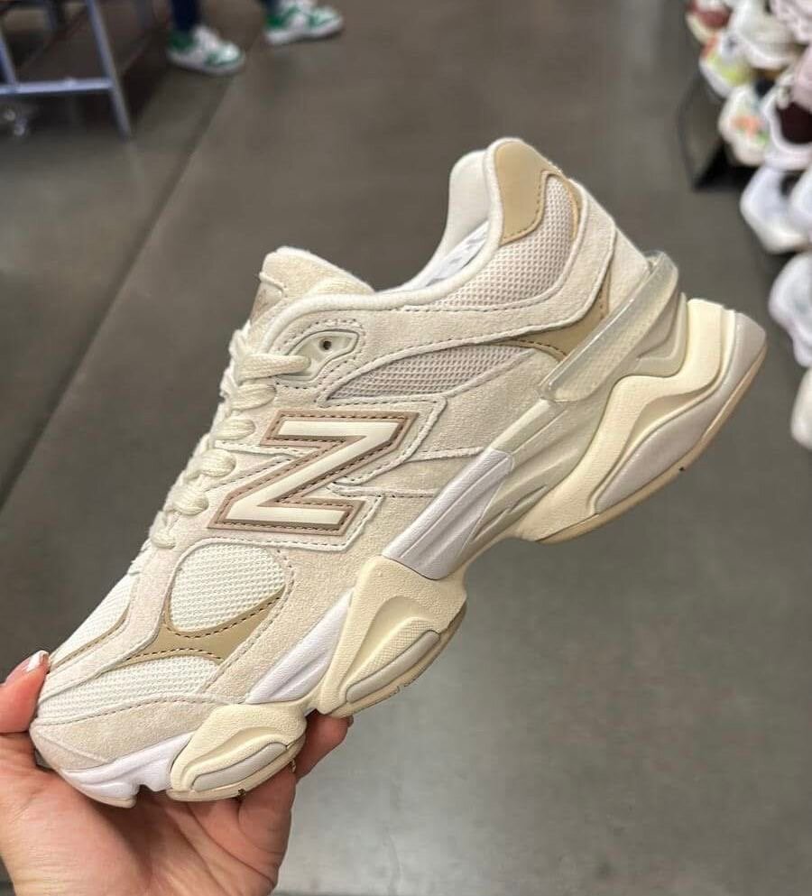 New Balance 9060 Beige