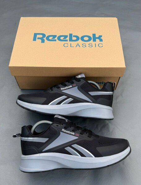 CHAUSSURE REEBOK AUTHENTIQUE
