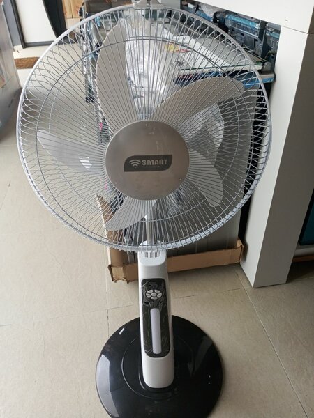 Ventilateur rechargeable