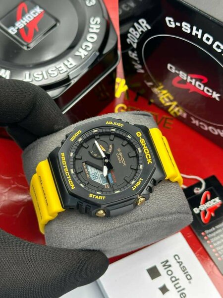 Montre Casio G-Shock Jaune