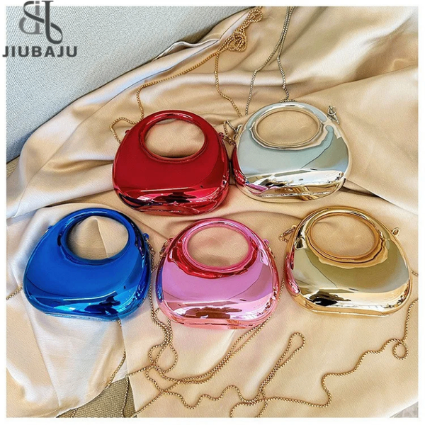 Sac à main rond métallique élégant