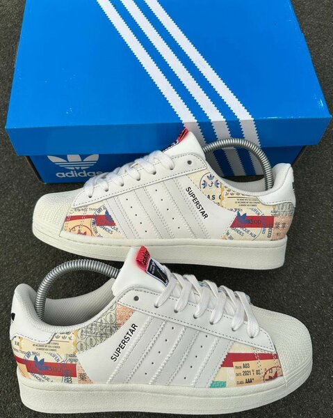 Baskets Adidas Superstar Design