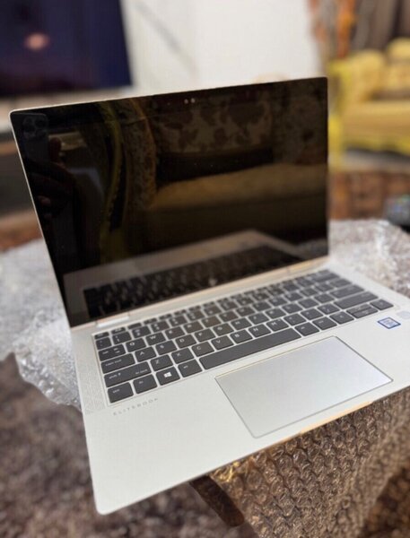 Hp elitebook, Face ID, fingerprint and touchscreen