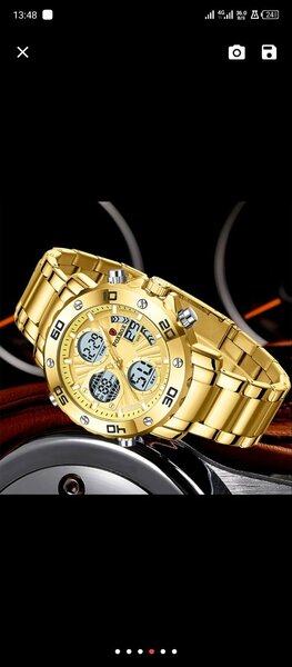 Poedagar Gold Watch