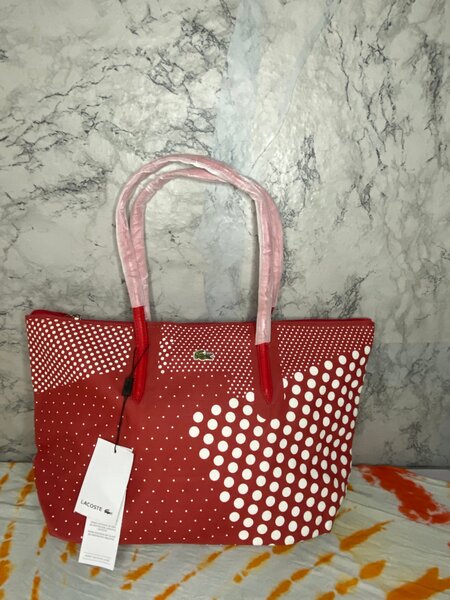 Sac à main coloré élégant