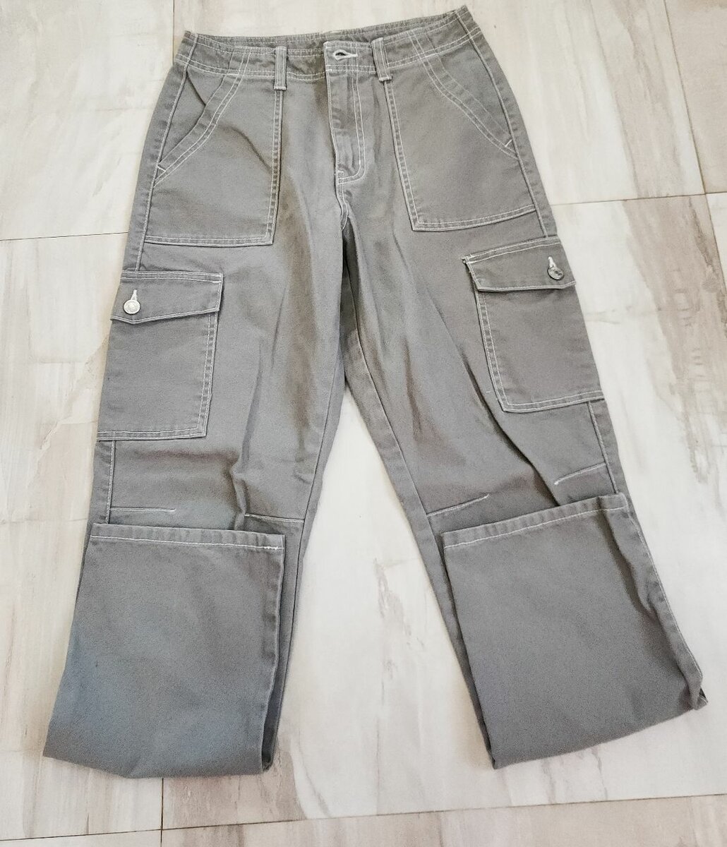 Ladies Cargo Pants/Trouser