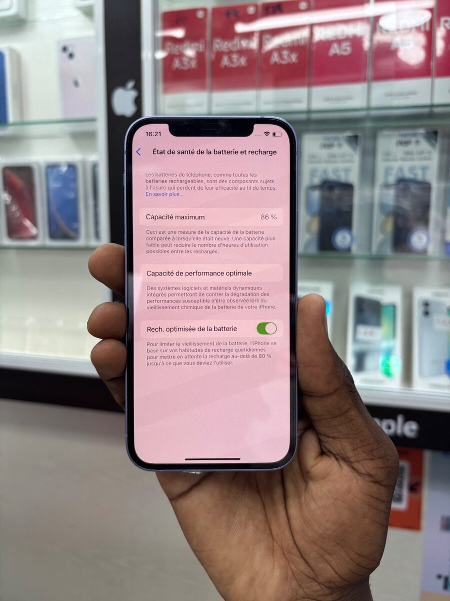 iPhone 12 simple 64Go