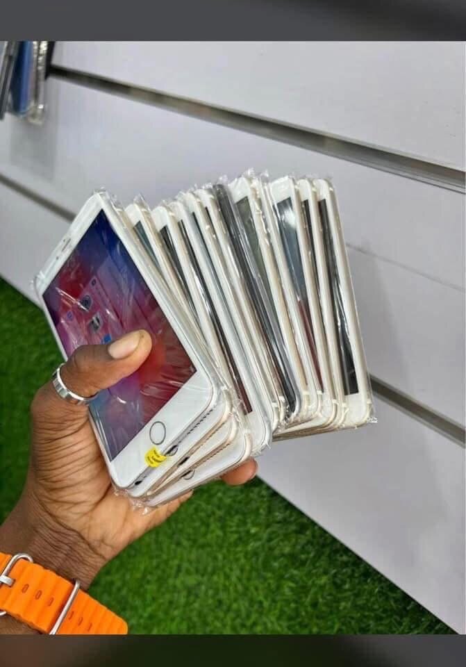 iPhone 6plus 64GB FULLY FUNCTIONING