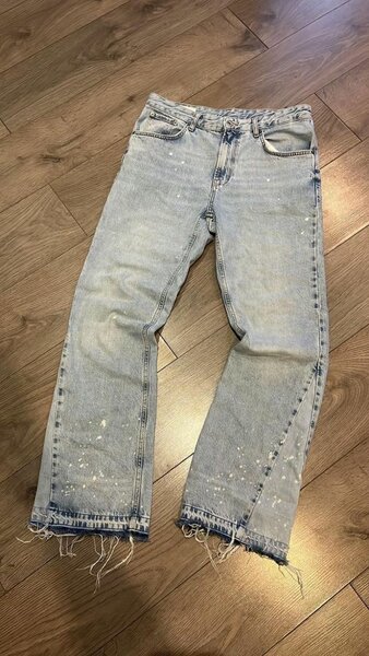 Baggy jeans