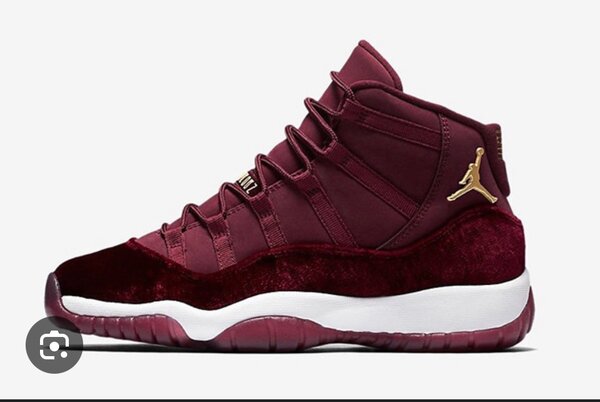 Jordan 11 rouge bordeaux