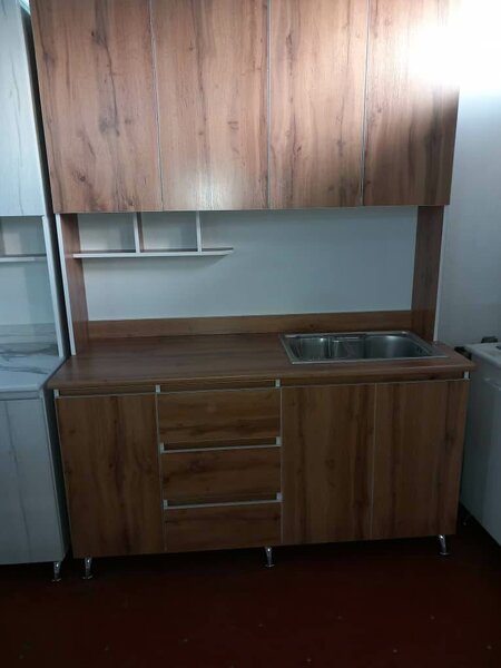 Кухонный буфет