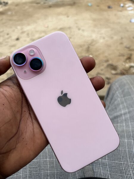 Iphone 15 simple