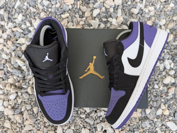 JORDAN 1 LOW (COURT PURPLE)