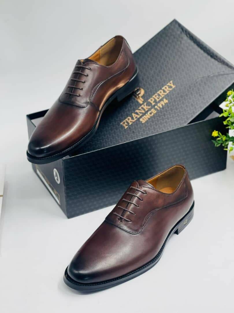 Solid Frank Perry Executive Shoes