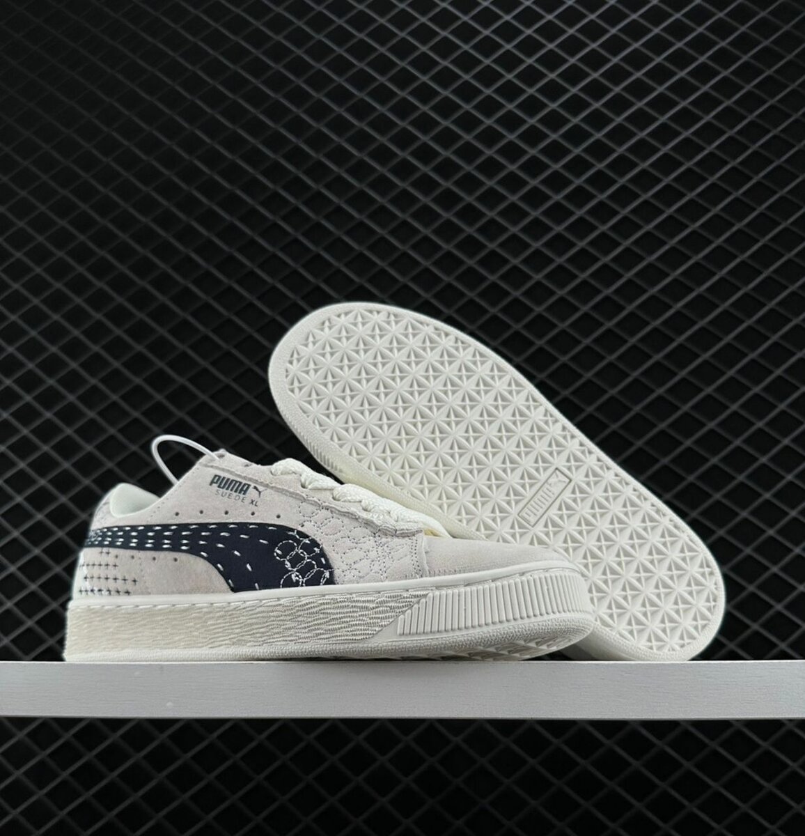 Chaussures puma ( original dans carton )