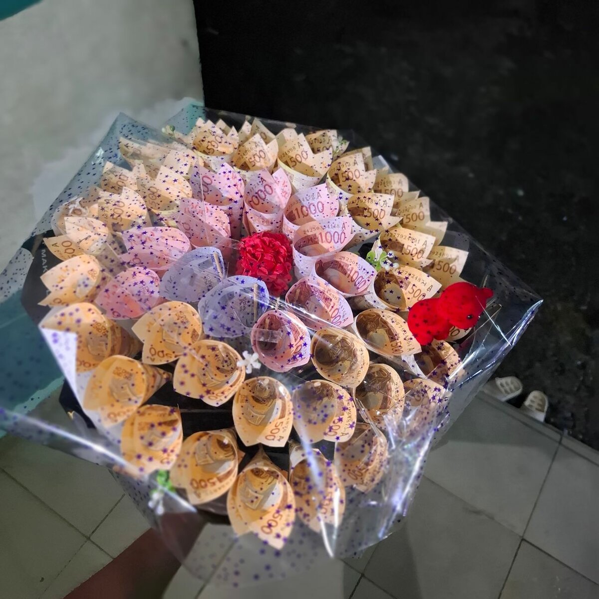 Bouquet de billets luxueux