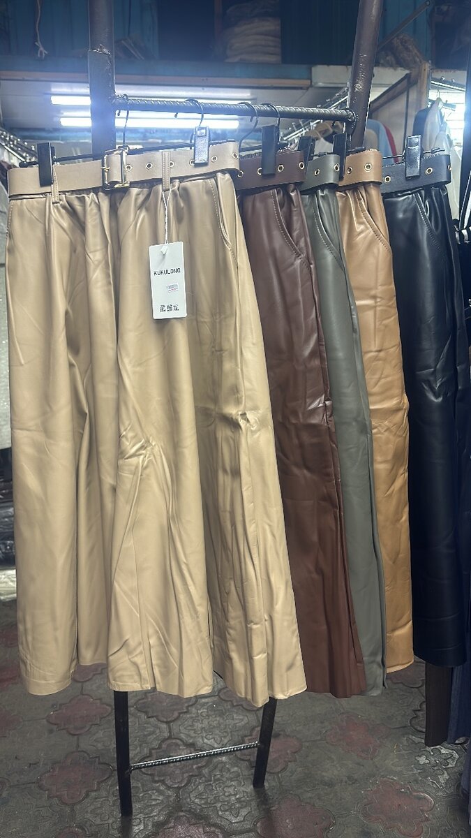 Кожаные юбки, 3 модель