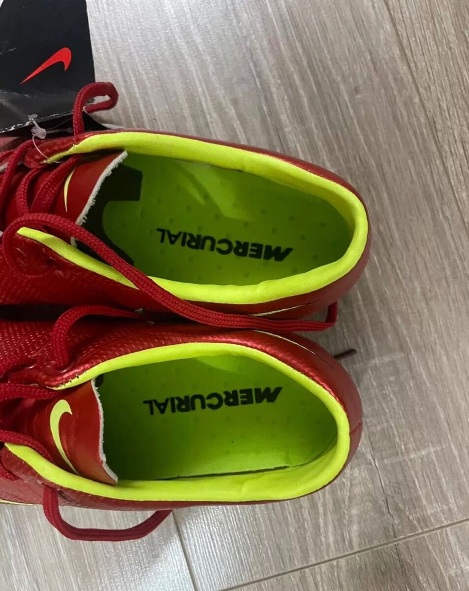 Nike сороконожки