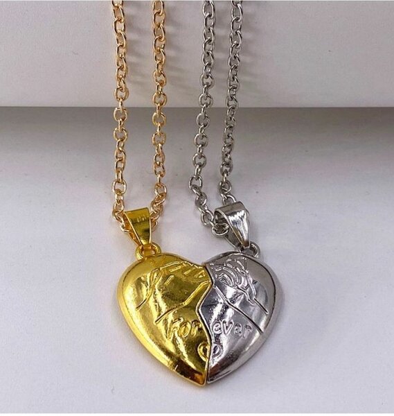 chaine cœur  élégant