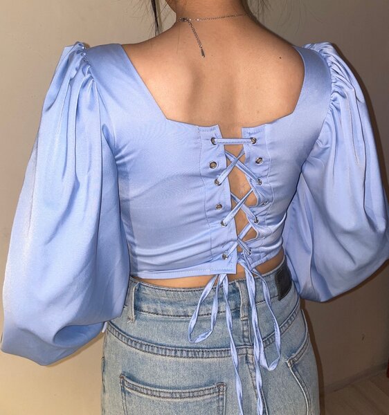 блузка-корсет