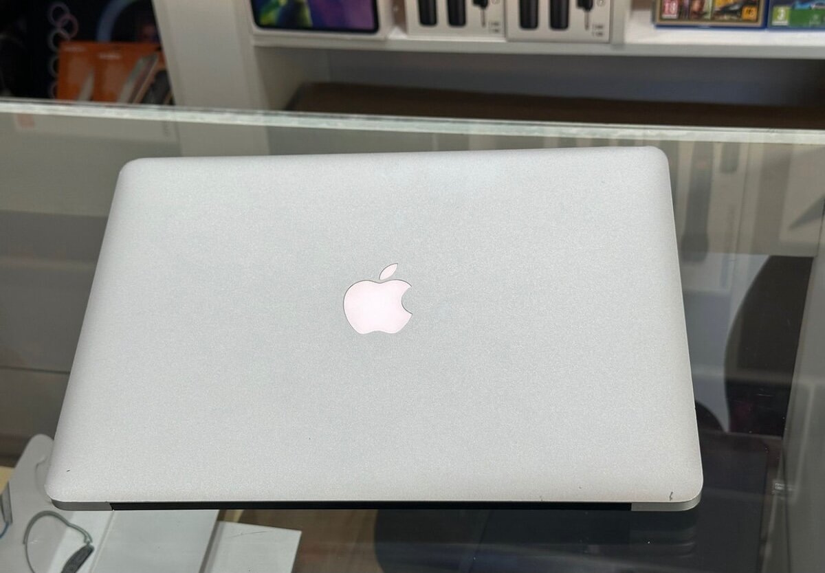 MacBook Air 13
