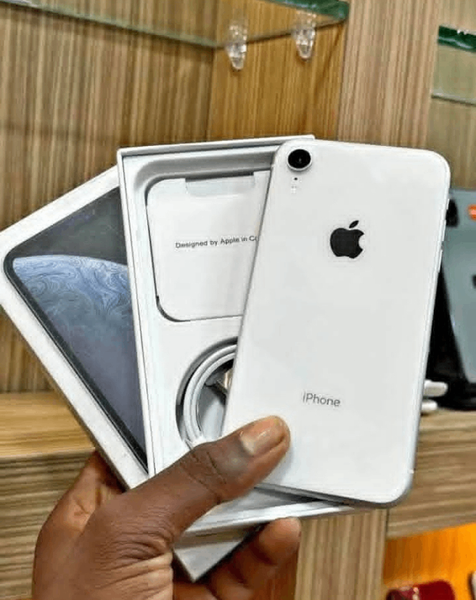 iPhone XR Blanc Débloqué