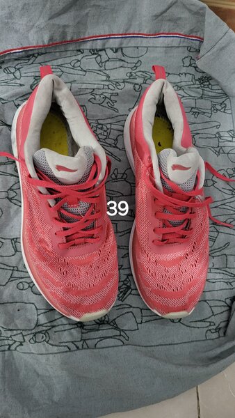 Women's Pink Running Sneakers