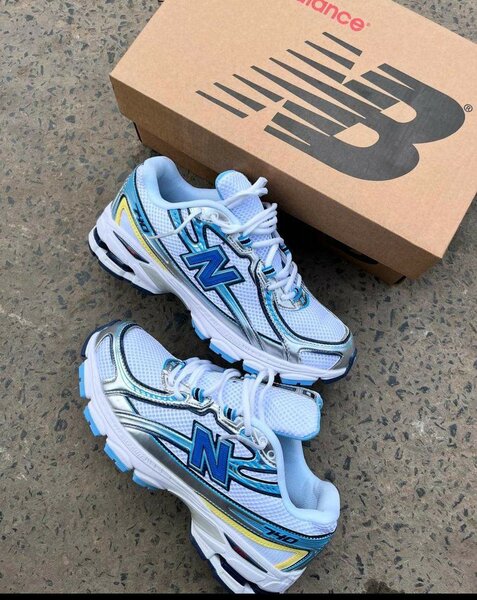 New Balance Sneakers