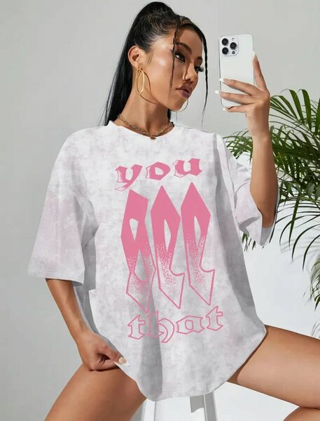 Креативная футболка оверсайз