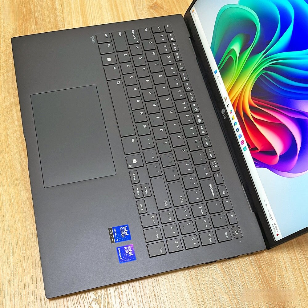 LG Gram Pro 14  Ultra 7 2024