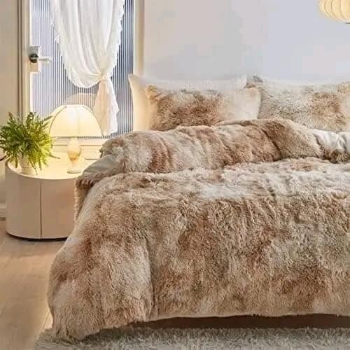 Botswana flaffy duvets king size. 5 pieces