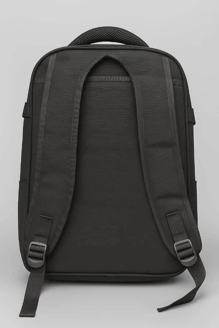 Sac à dos élégant noir