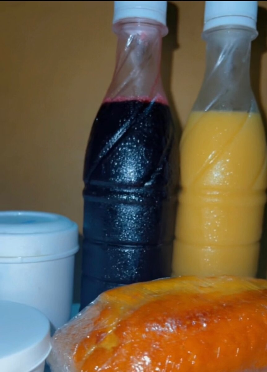 Beignet jaune au vermicelle